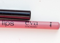 Карандаш для губ EVA бархат