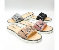 Шлепки женские с камушками